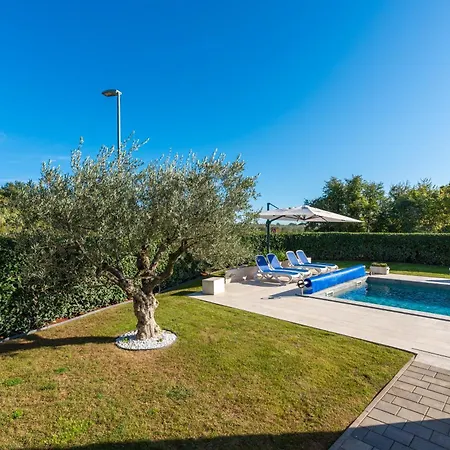 Lunne * Novigrad Istria