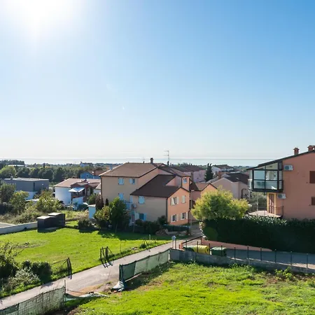 Lunne Novigrad Istria
